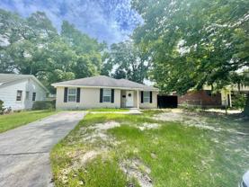 1922 E 59th St - Photo 1 of 1