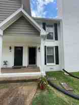 724A Due West Ave N - Photo 1 of 1