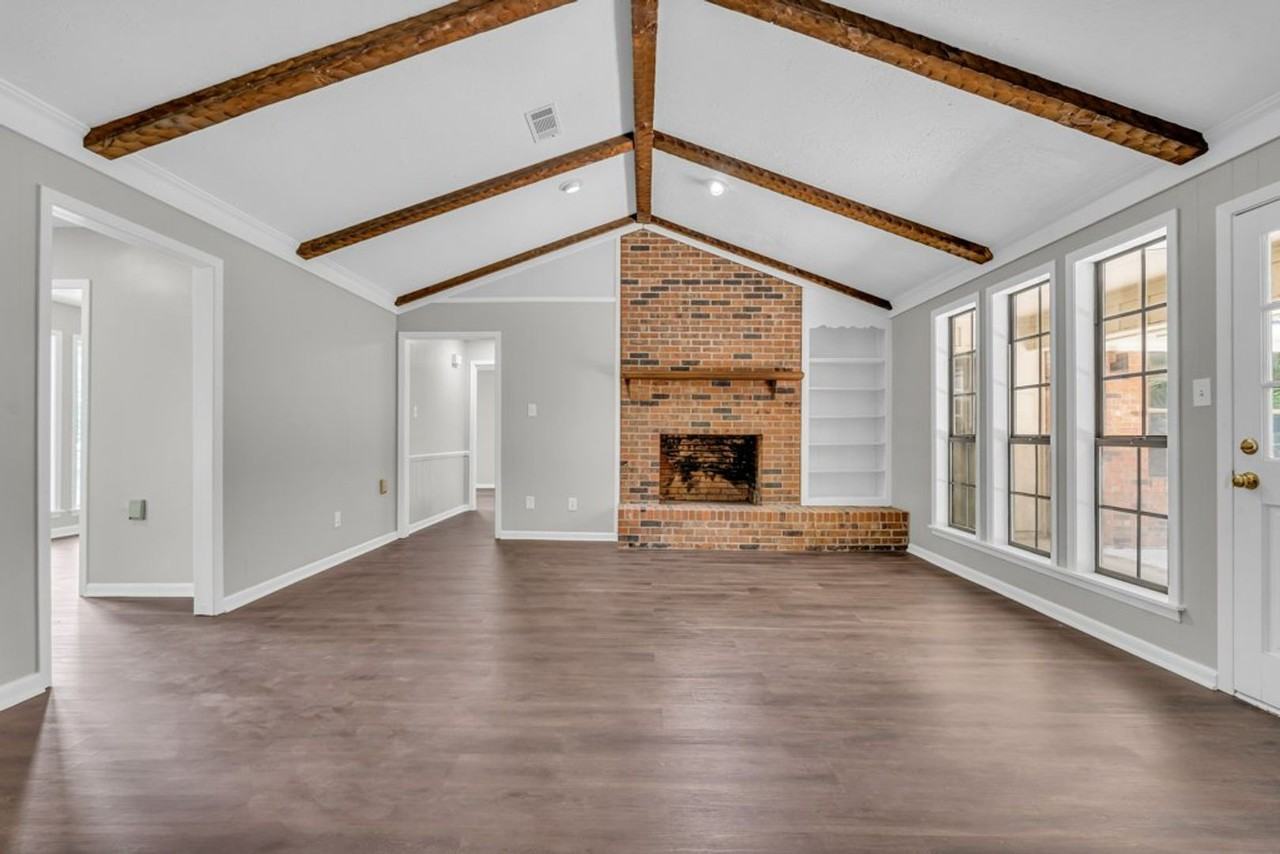 1315 Ruffwood Rd - Photo 2 of 26