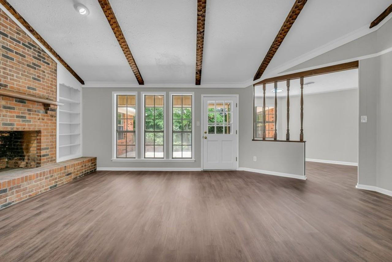 1315 Ruffwood Rd - Photo 3 of 26