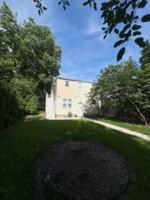 featured image of 504 N 4th St