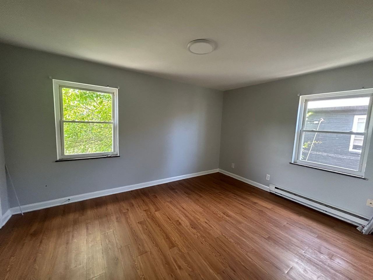 943 Tennessee Ave - Photo 2 of 9