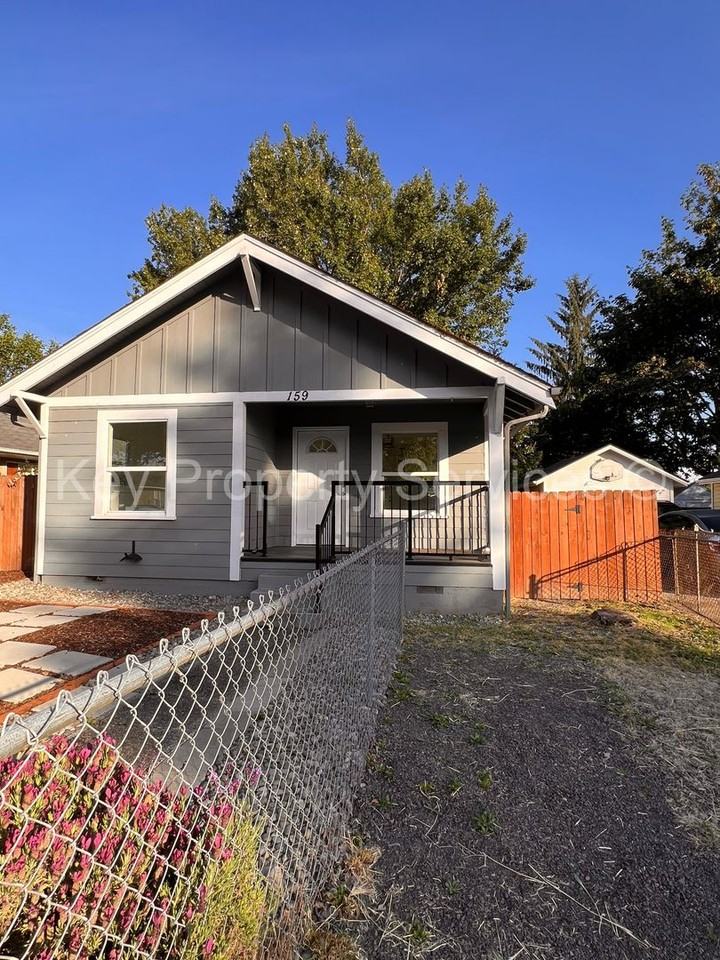 159 15th Ave - Photo 2 of 15