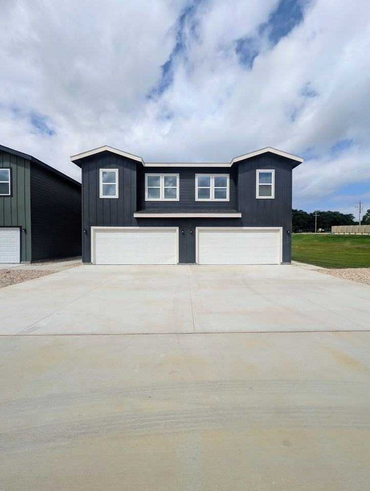 3501 E Renfro St #607