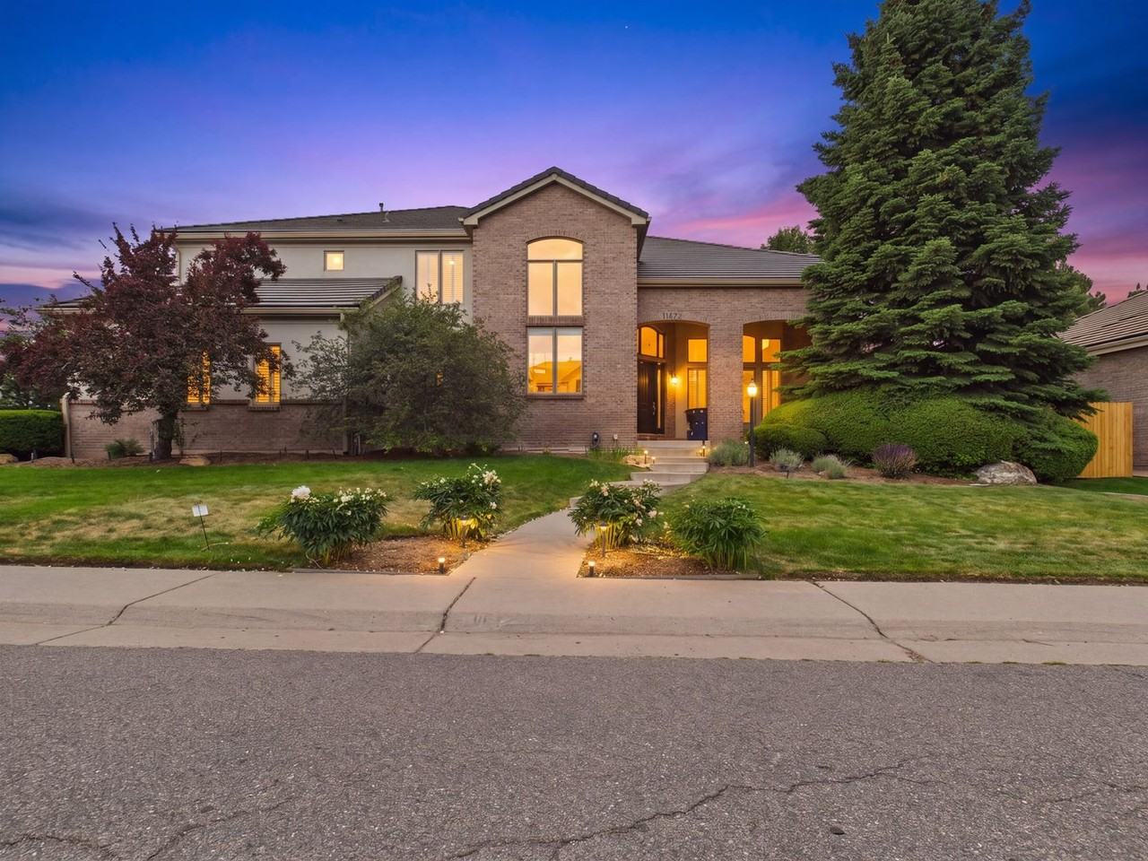 11672 E Berry Ave