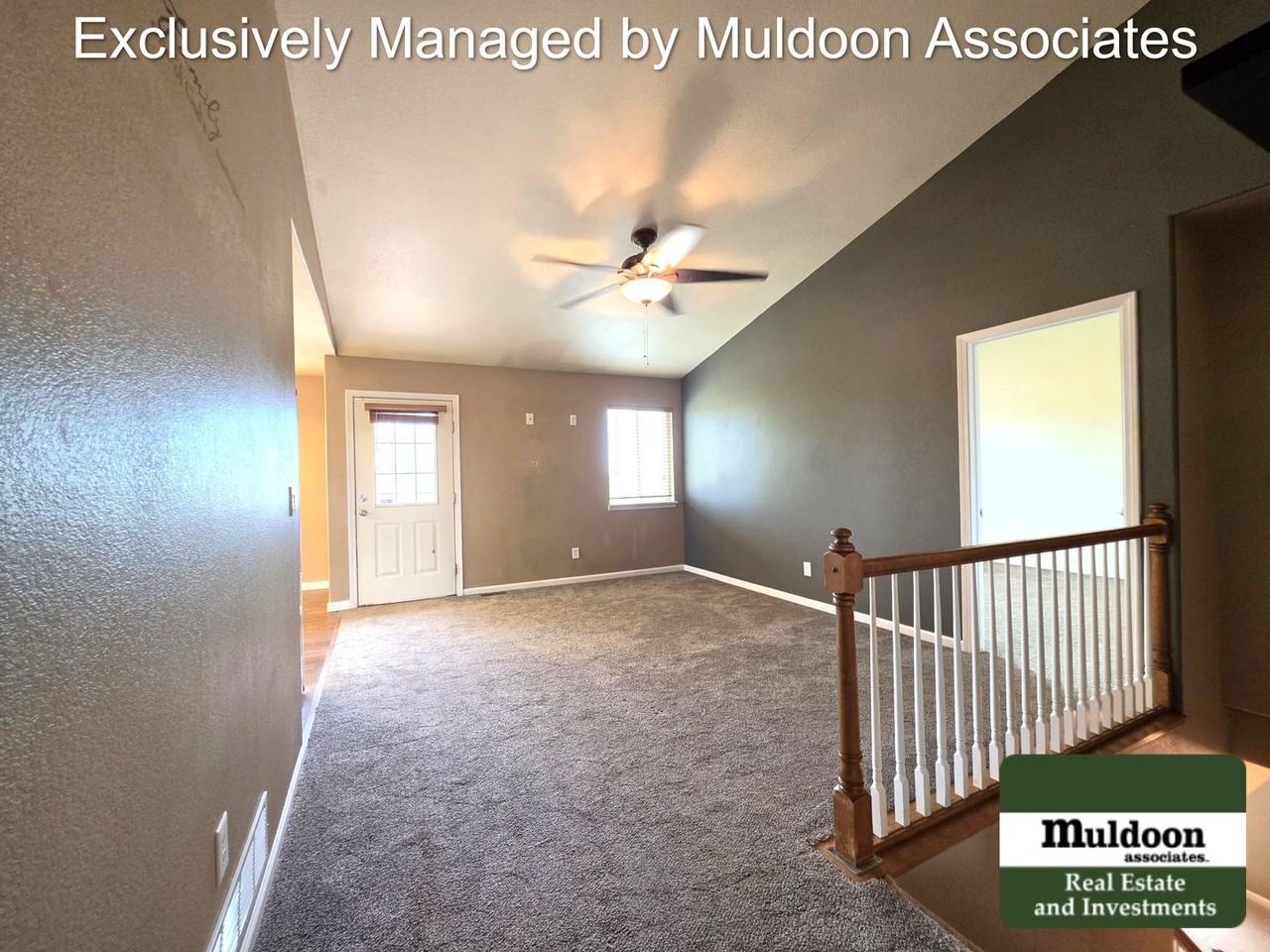 7599 Sailwind Dr - Photo 3 of 25