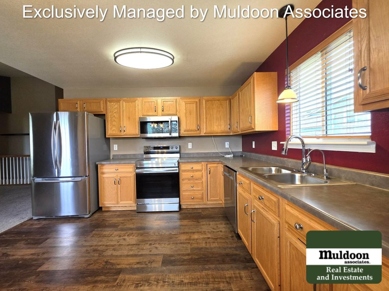 7599 Sailwind Dr - Photo 7 of 25