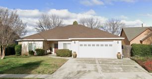 113 Sterling Oaks Dr - Photo 1 of 1