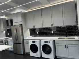 113 Lloyd - Photo 1 of 1