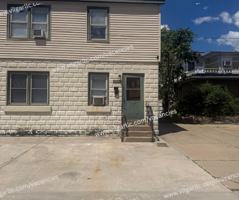 featured image of 226 Waltham St