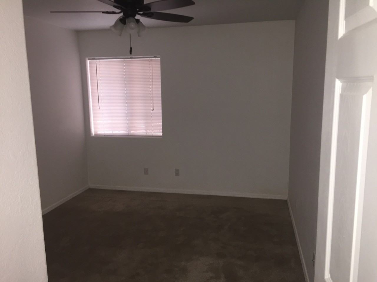 2980 Camino Del Rio - Photo 4 of 12