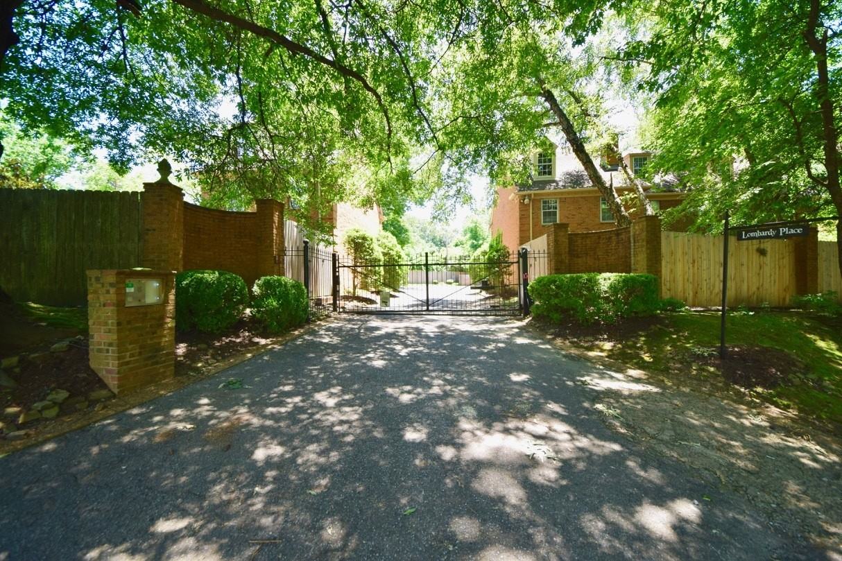 256 Lombardy Pl #3 - Photo 3 of 24