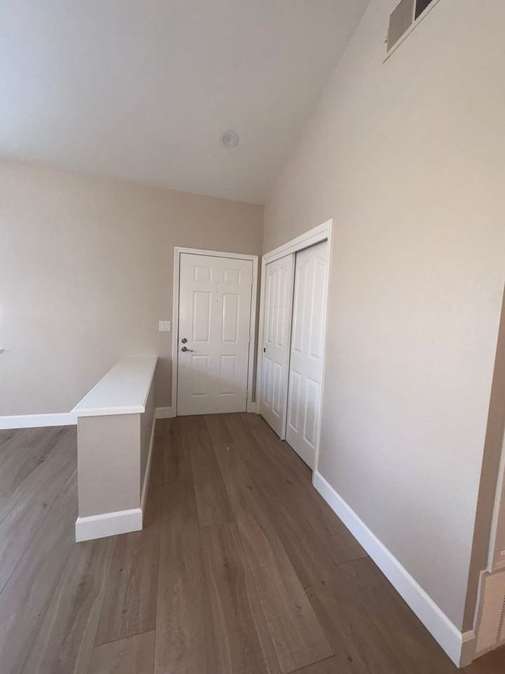 798 Shannon Dr - Photo 4 of 34