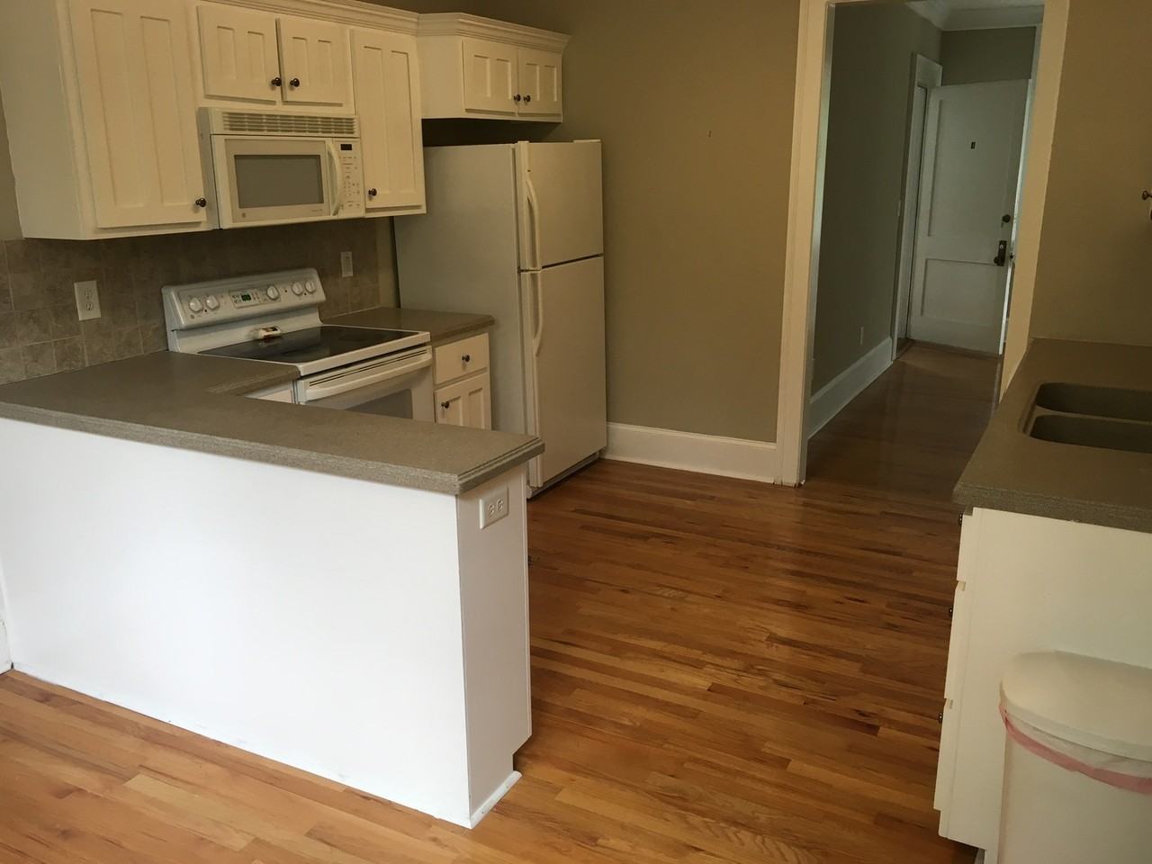 2549 Walton Way #4 - Photo 3 of 15