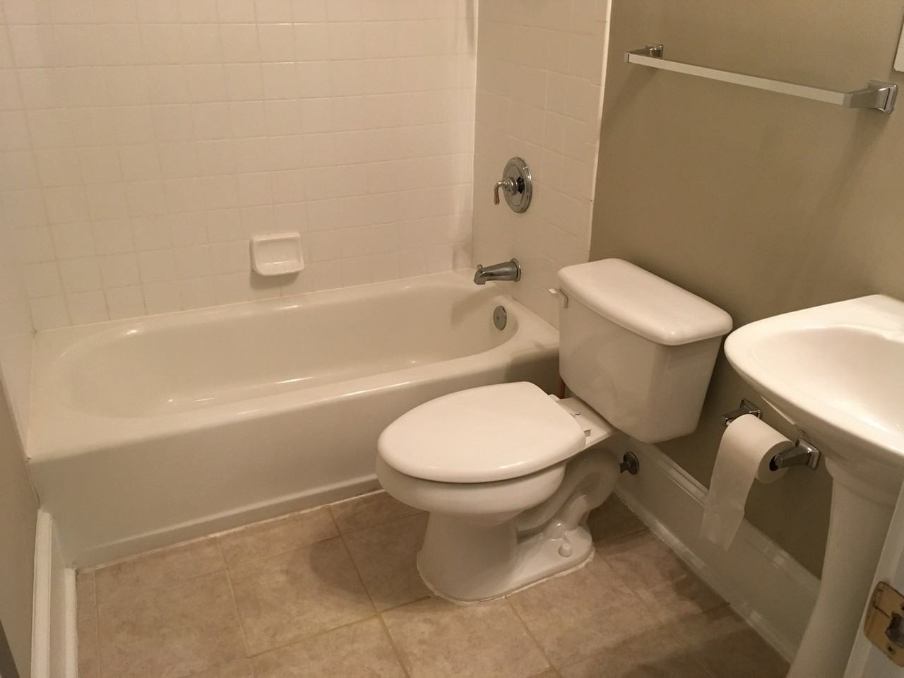 2549 Walton Way #4 - Photo 7 of 15