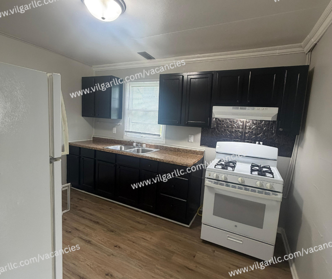 4049 Tennessee St - Photo 4 of 22