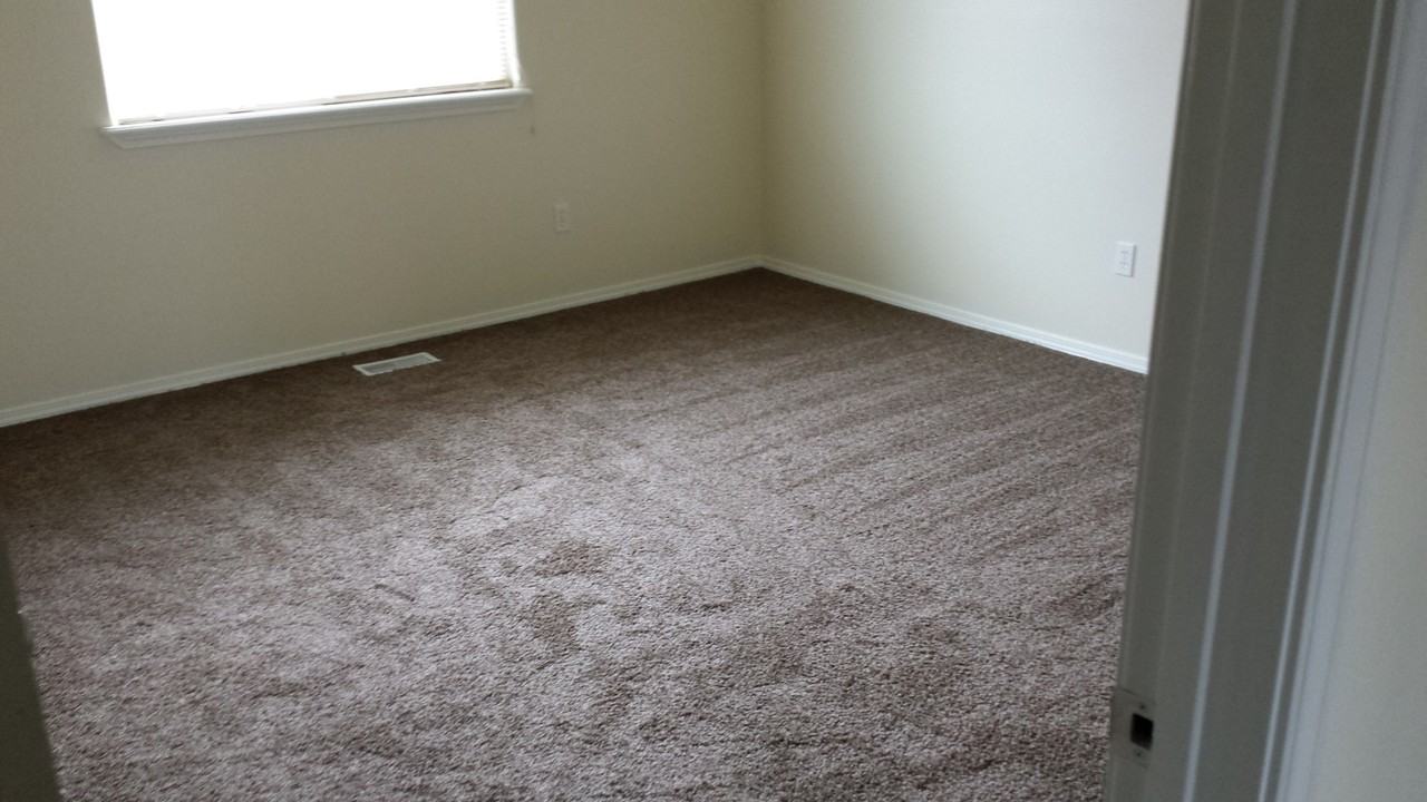693 E Willowbrook Dr - Photo 7 of 10