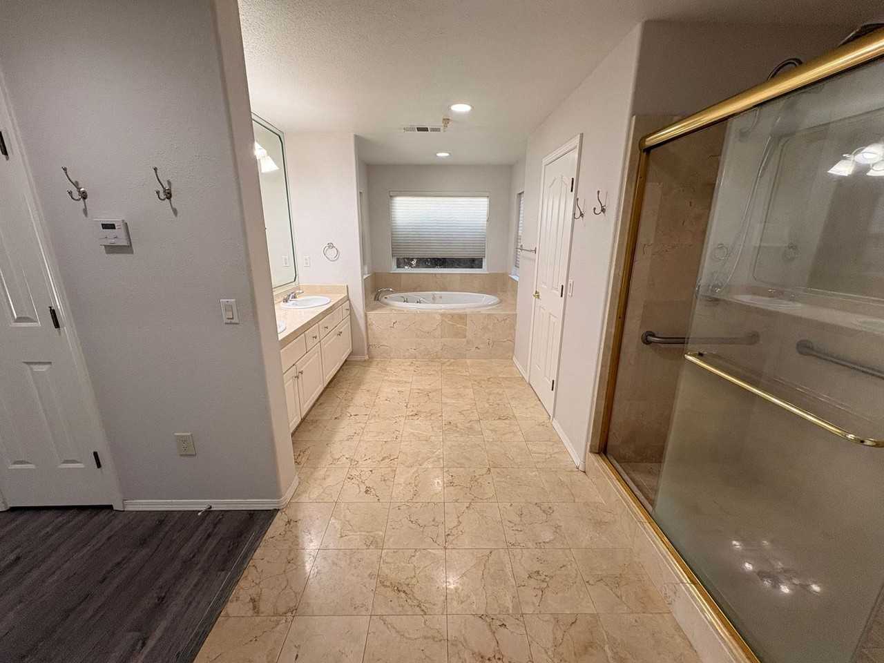 5120 W Vine Ct - Photo 7 of 12