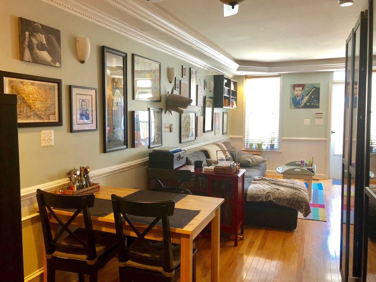 1605 Patapsco St - Photo 4 of 19