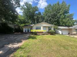 featured image of 1004 Ferrell Dr