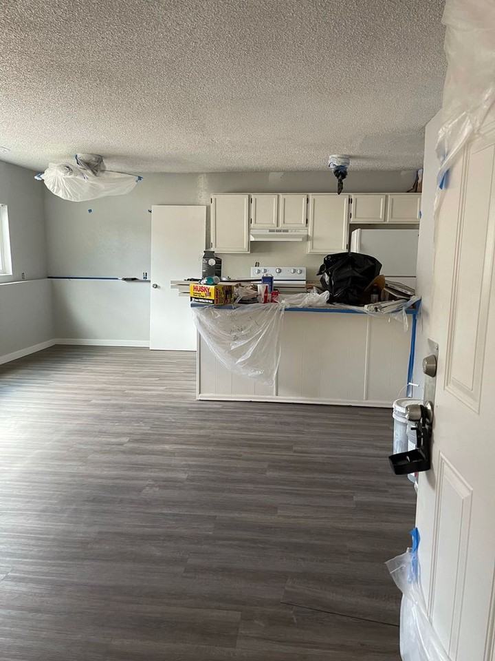 349 Gahart Dr - Photo 6 of 13