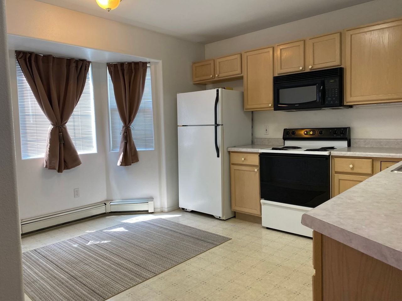 2846 Morningside Ct - Photo 3 of 18