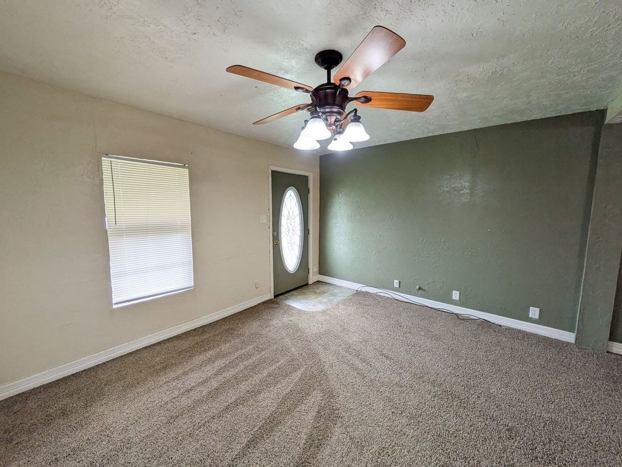 3801 Stuart Ave - Photo 5 of 13
