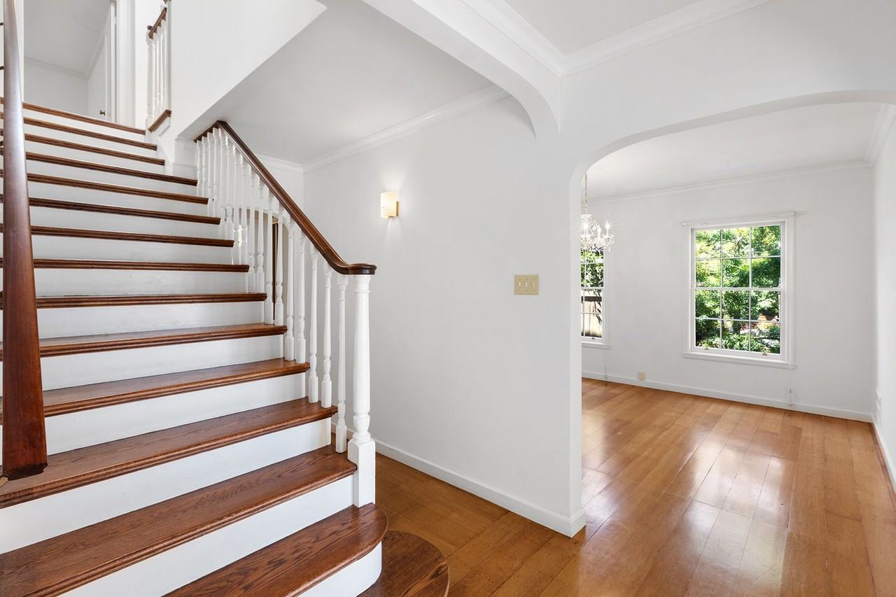 80 Castenada Ave - Photo 2 of 46