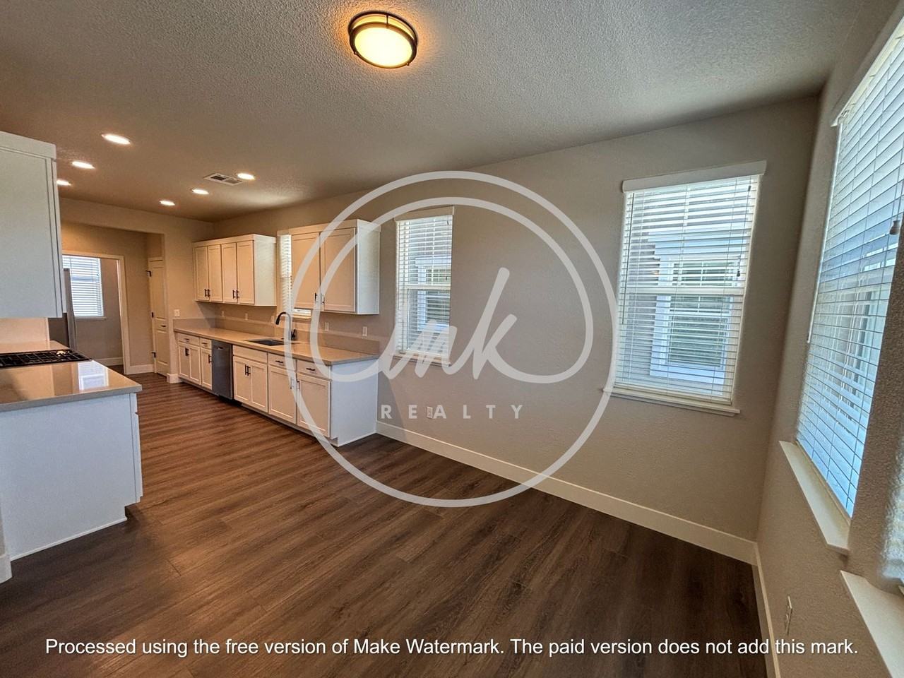 306 Cattail Cir - Photo 3 of 25