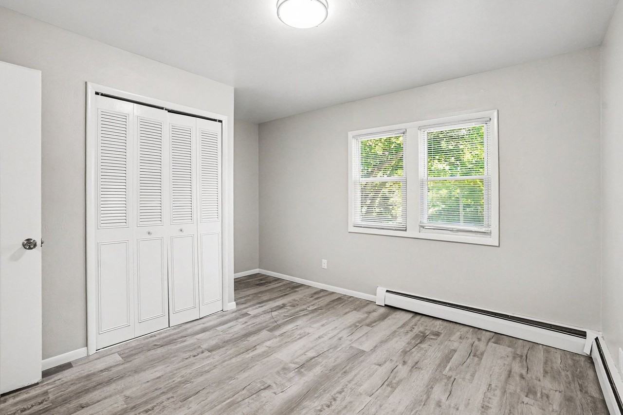 514-516 514-516 N Berkley - 516 N Berkley - Photo 5 of 12