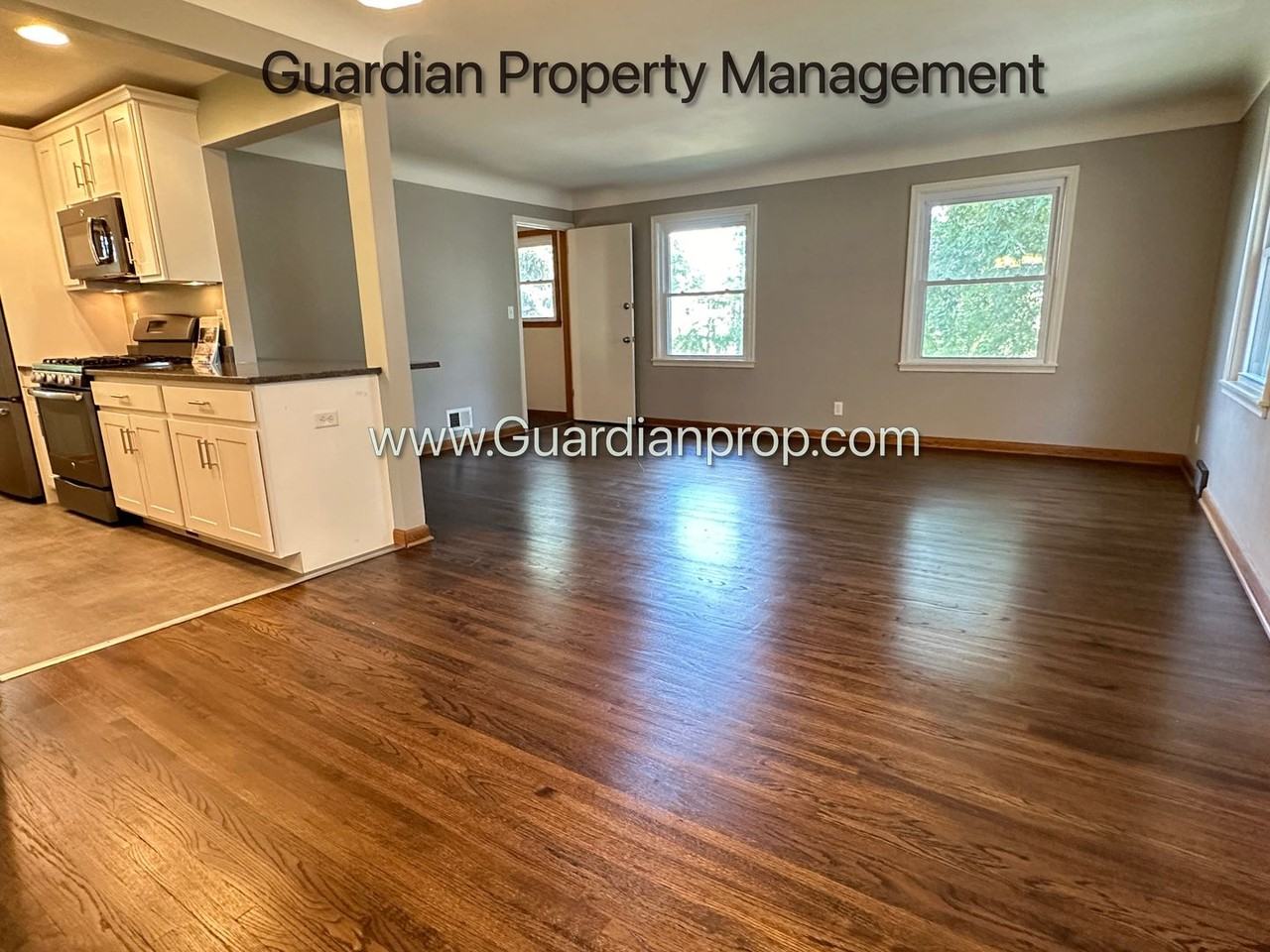 4402 Zenith Ave S - Photo 2 of 17