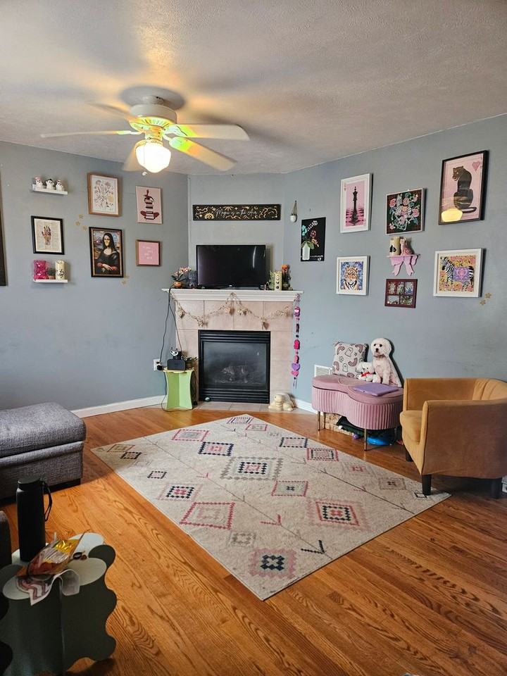 188 Birchtree Ct - Photo 2 of 9