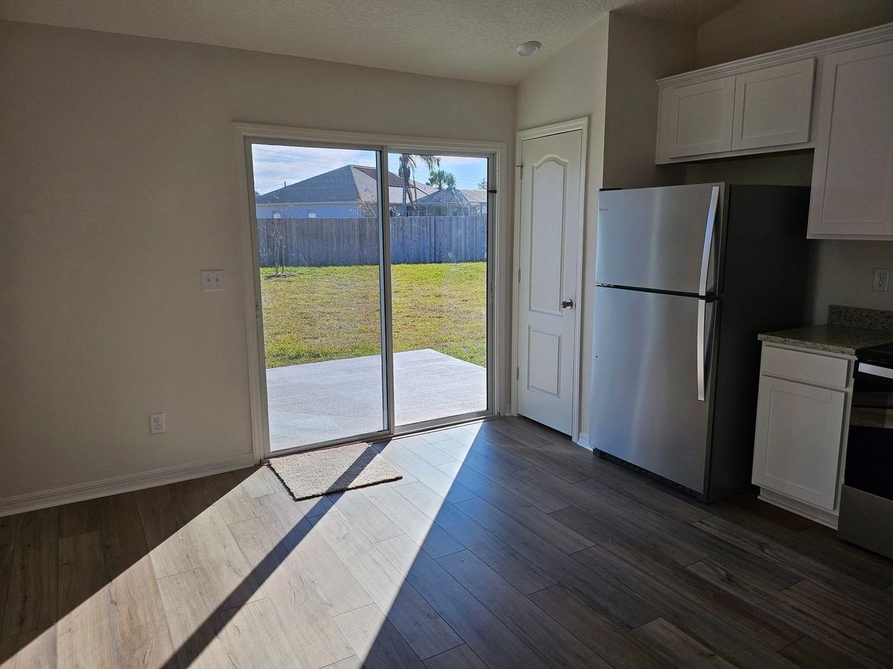 37 Privacy Ln - Photo 4 of 12
