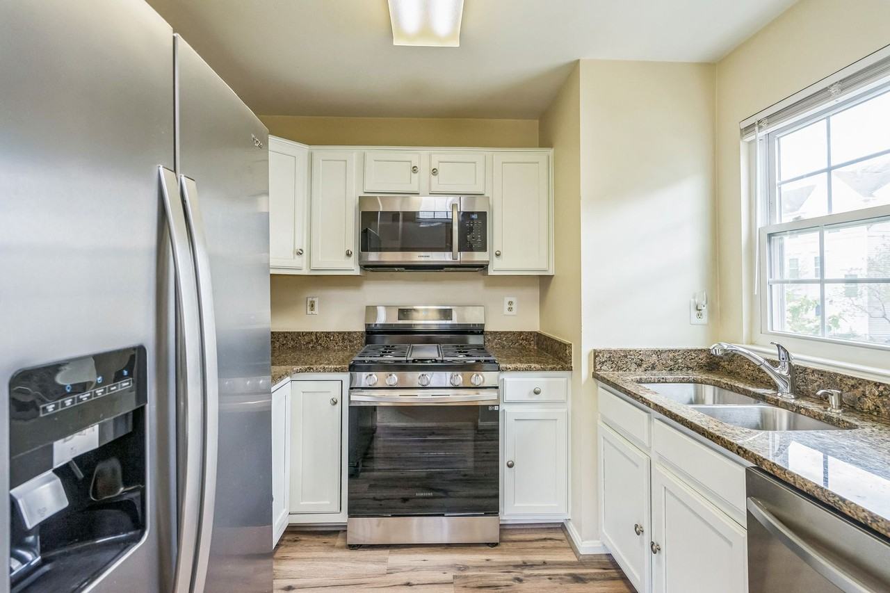 46051 Marble Ter - Photo 7 of 19