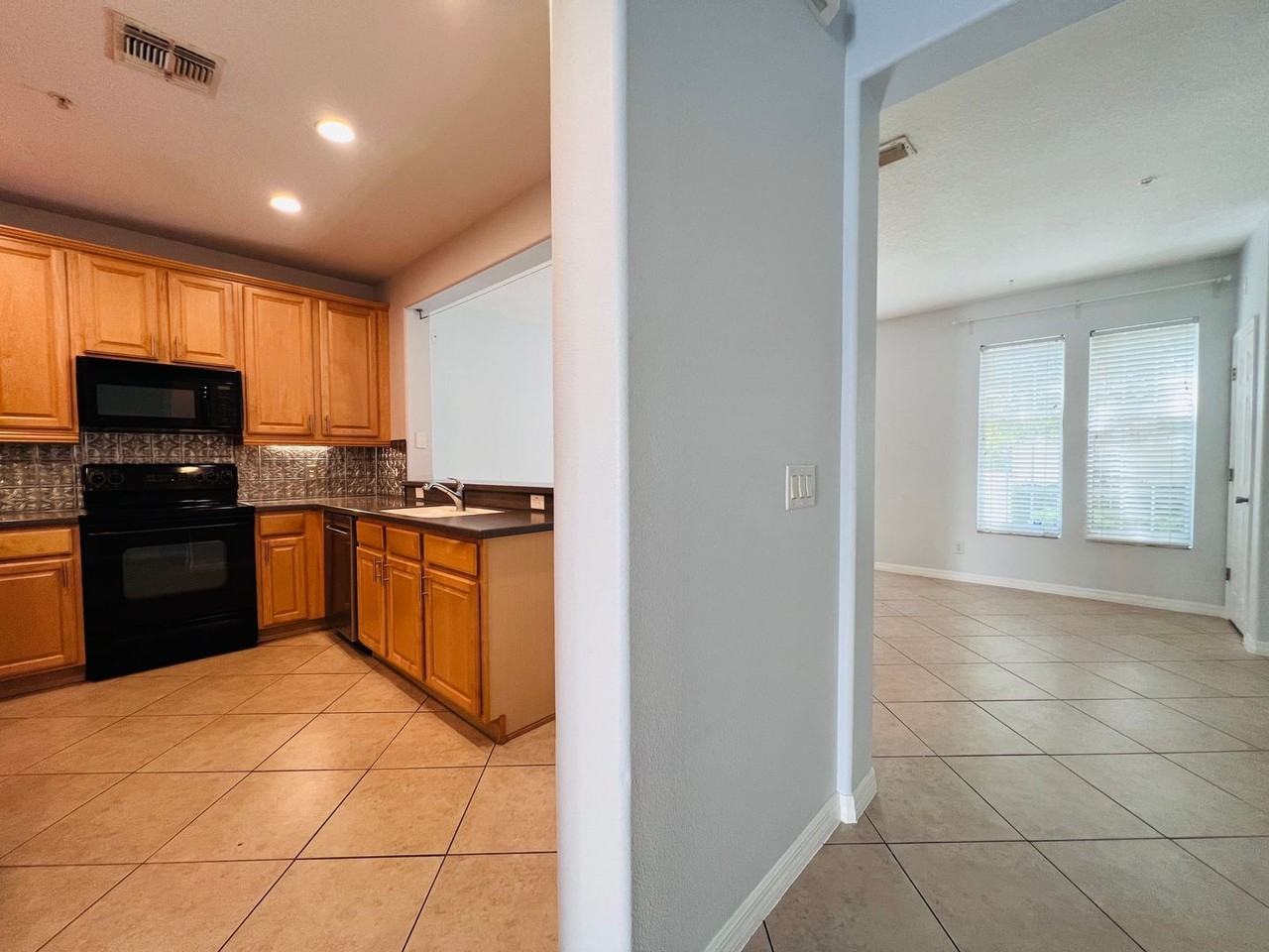 3624 Lower Union Rd - Photo 6 of 48