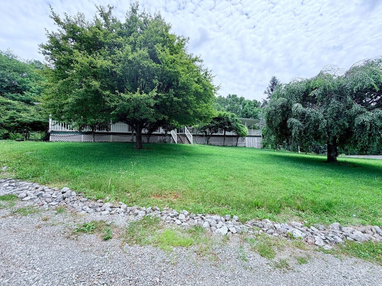 3081 Highway 81 S - Photo 3 of 26