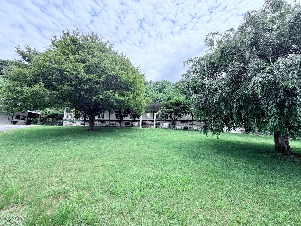 3081 Highway 81 S - Photo 5 of 26