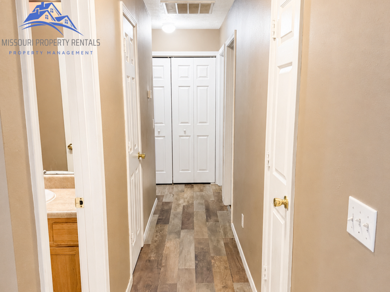 5005 Peach Dr - Photo 5 of 14