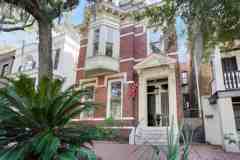 Charming 2 Bedroom, 1 Bathroom Apartment in Historic Downtown Savannah - Photo 1 of 1