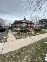 featured image of 1487 Adams Ave