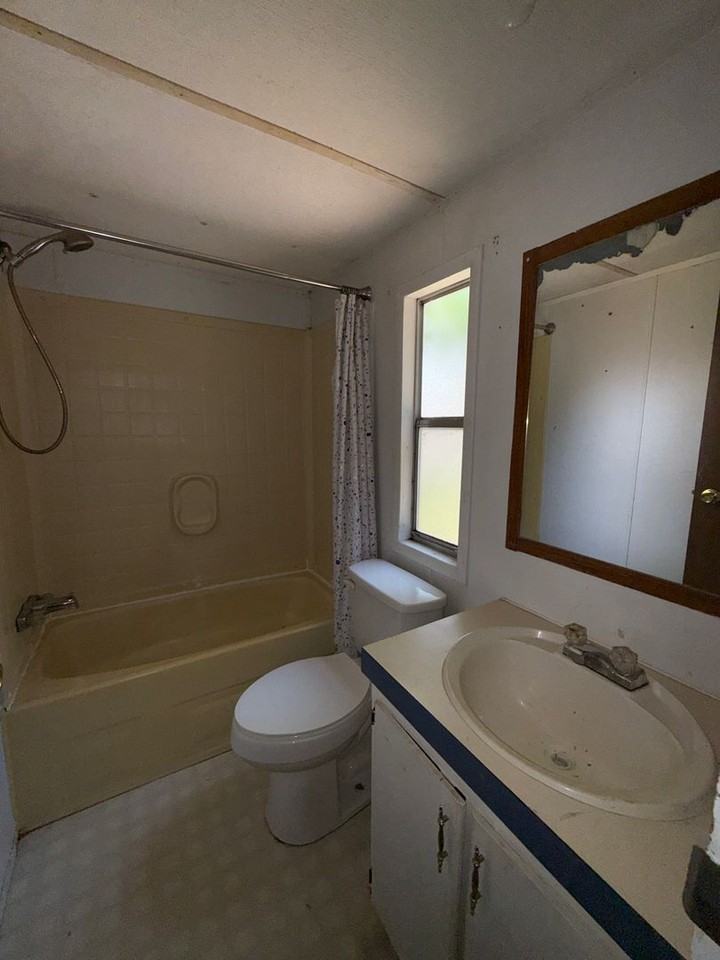 125 County Road 371 - Photo 2 of 12
