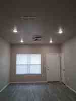 featured image of 320 N Avenue B