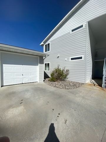 712 Oakmont Rd #3 - Photo 2 of 14