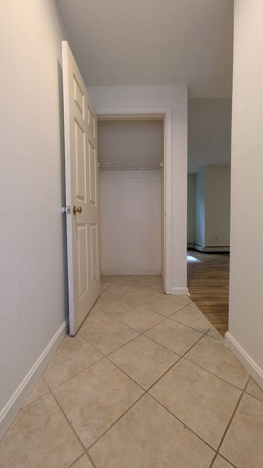 40 Wolf Rd #44 - Photo 6 of 21