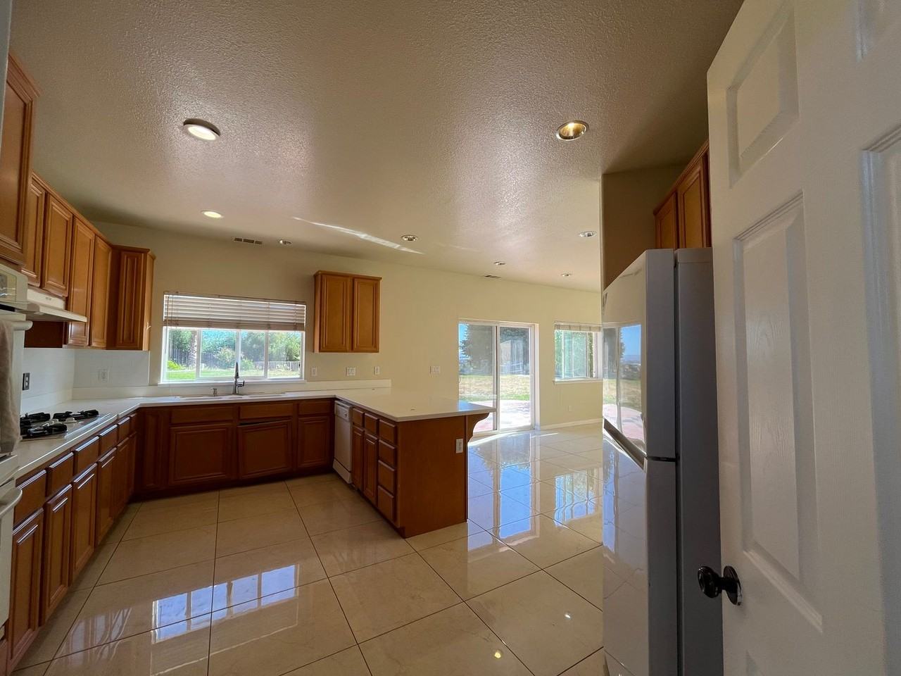 1686 Kleck Rd - Photo 6 of 16