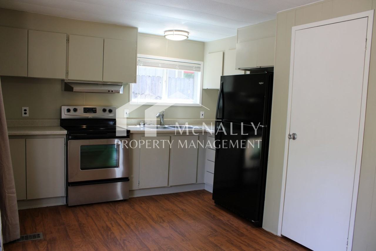 19212 21st St Sw - Photo 3 of 17