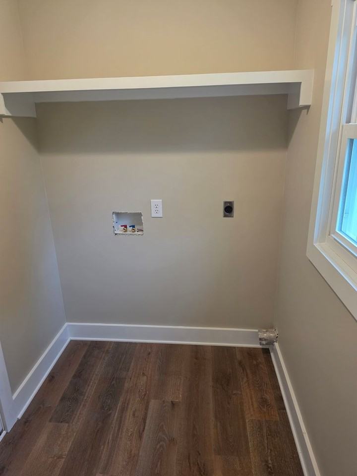 2036 Sandy Ave Sw - Photo 5 of 11