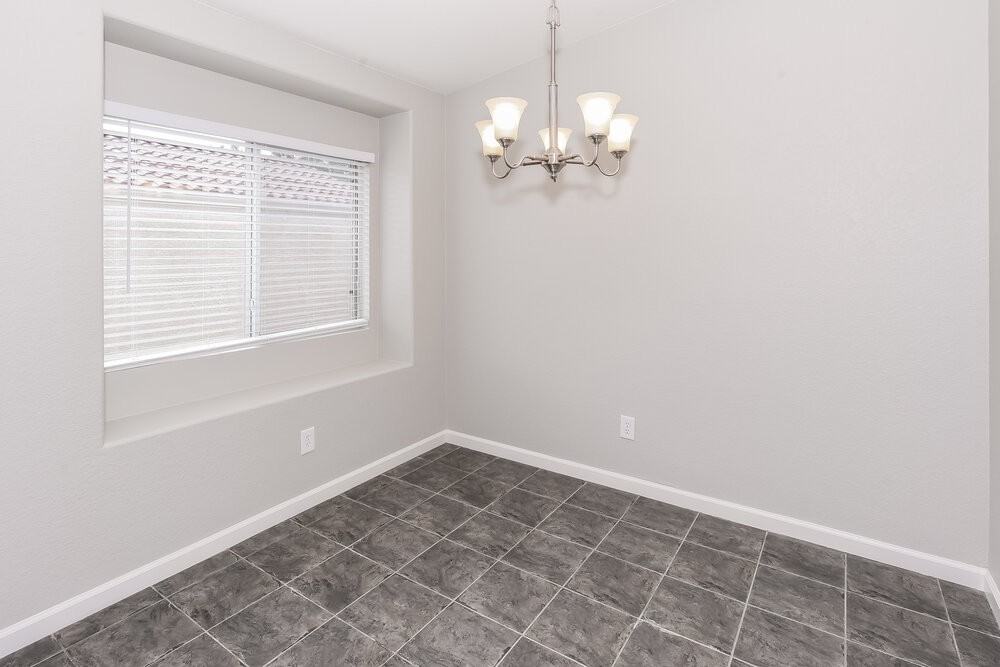 5232 Painted Pebble St - Photo 5 of 16