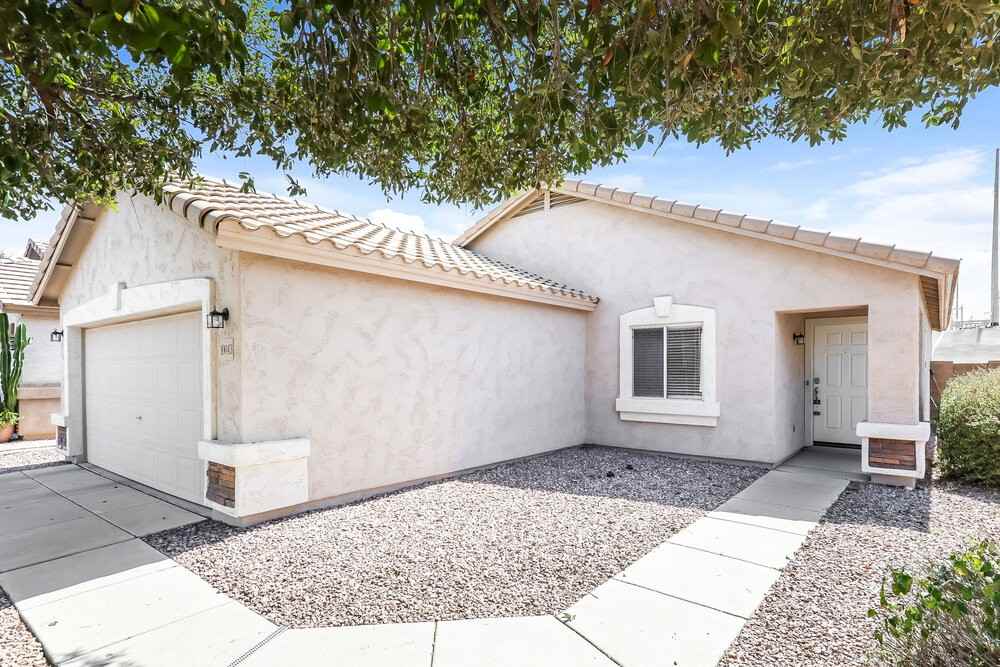 10043 N 115th Dr - Photo 3 of 16