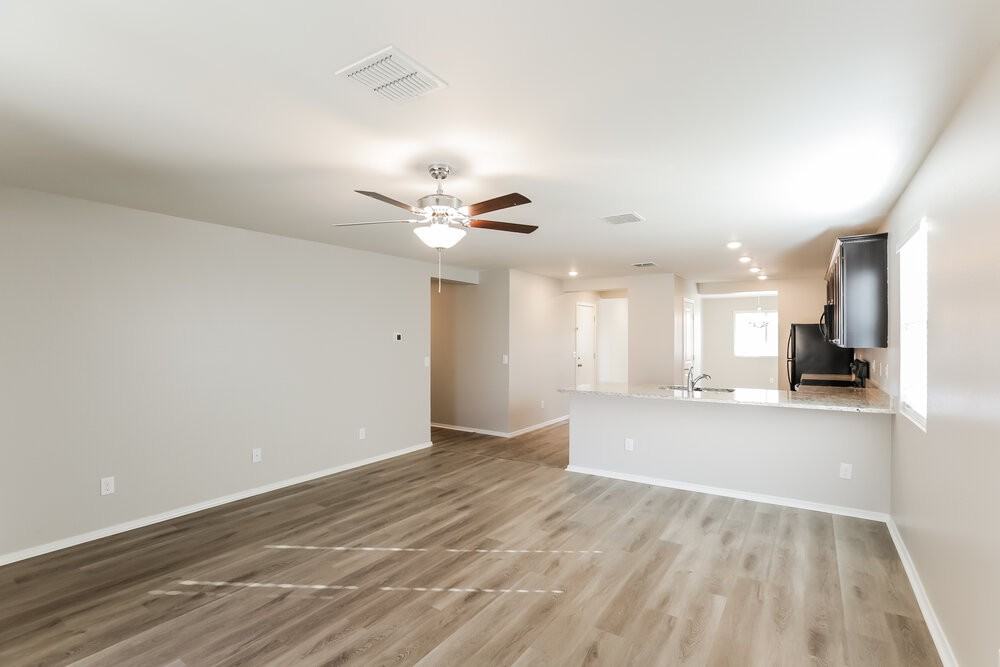 25371 W Long Ave - Photo 6 of 16